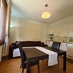 Lux Art Apartamento